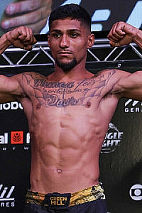 Carlos Oliveira